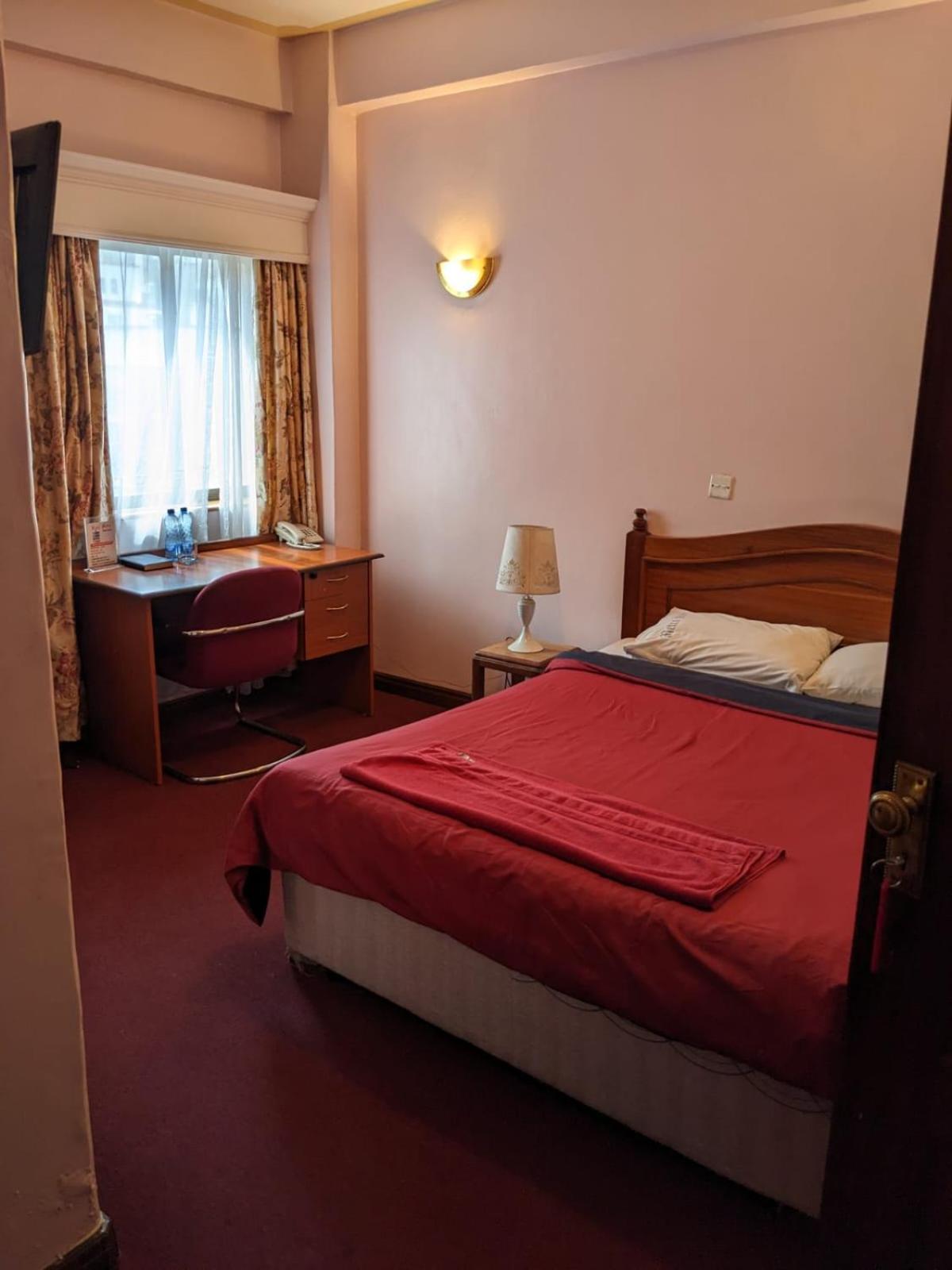 Metro Hotel Nairobi Esterno foto